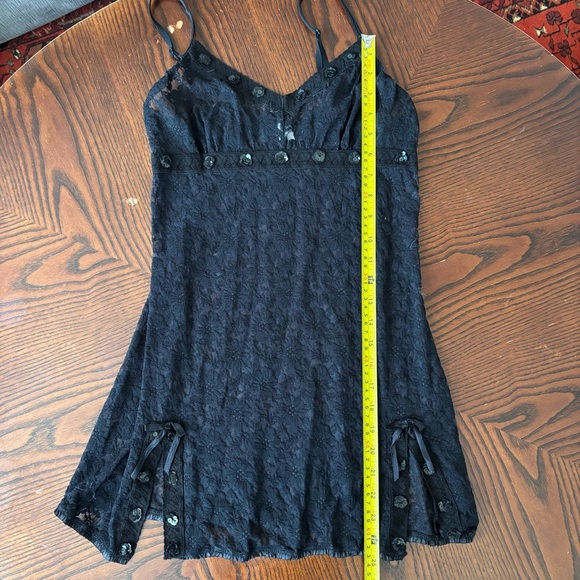 Native Black Lace Intimates - Picture 5 of 7